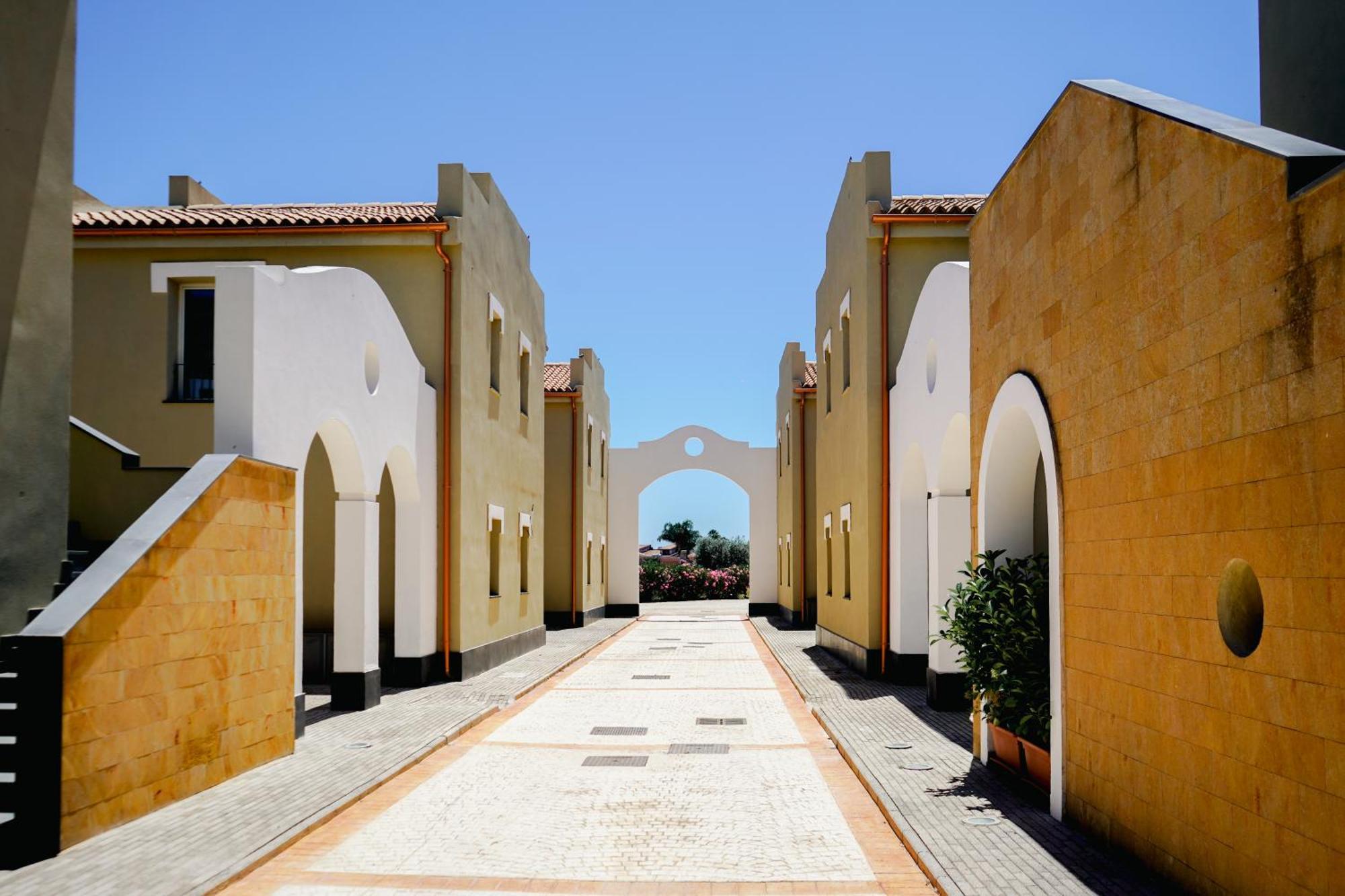 Residence Archimede Fanusa Exterior photo