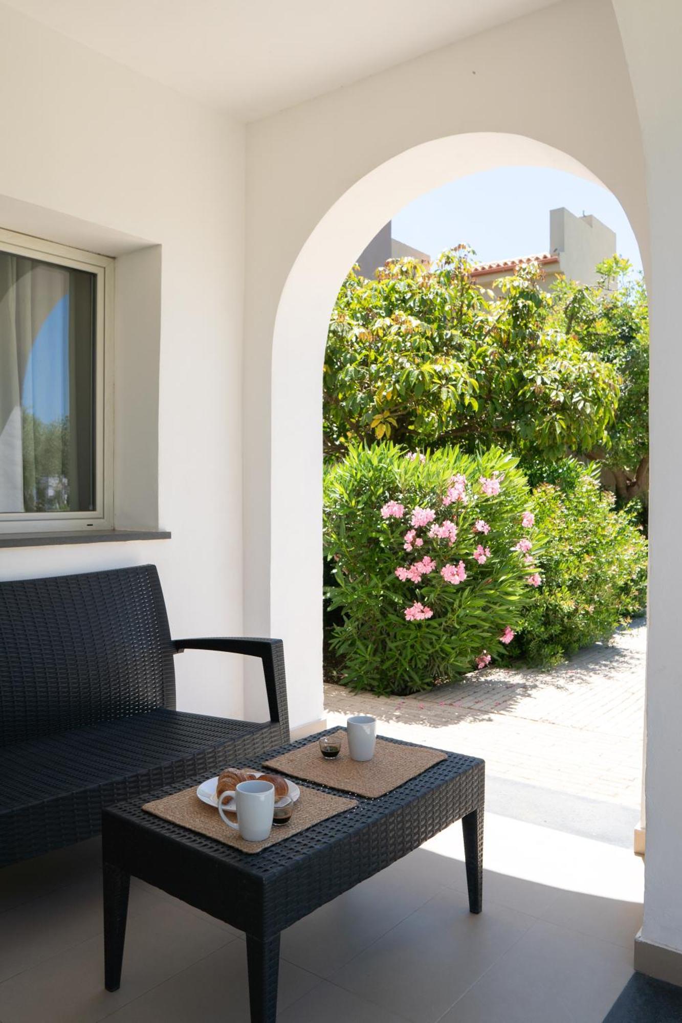 Residence Archimede Fanusa Exterior photo