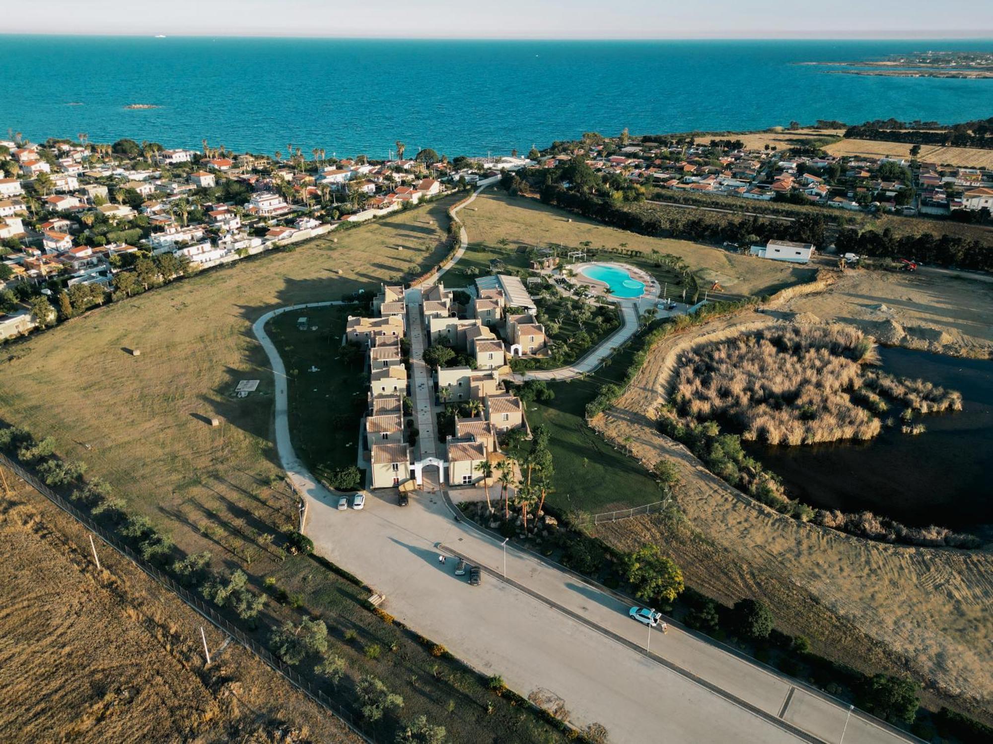 Residence Archimede Fanusa Exterior photo