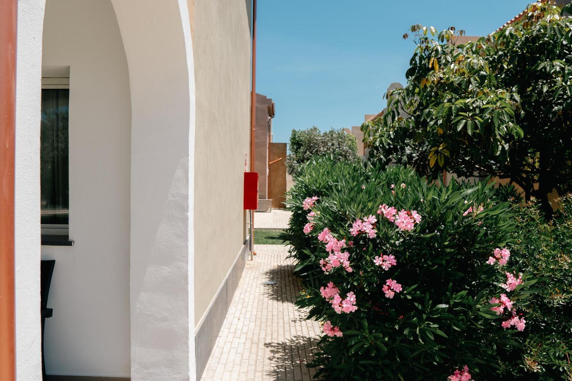 Residence Archimede Fanusa Exterior photo